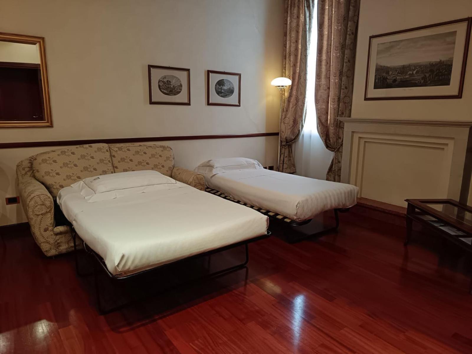 Phi Hotel Dei Medaglioni Correggio Exteriör bild